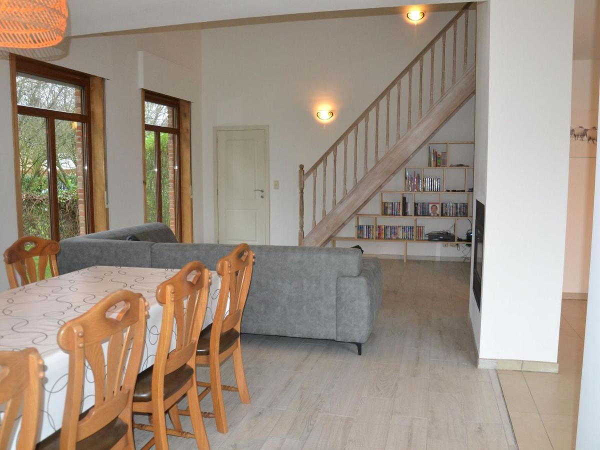 Welcoming Villa In Puivelde With Terrace Garden Barbeque Exterior photo